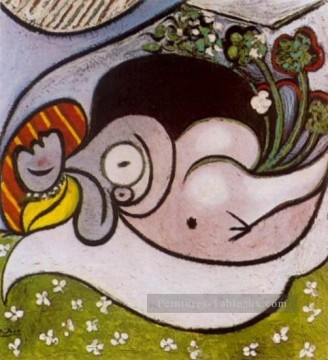  aux - Couche nue aux fleurs 1932 cubisme Pablo Picasso
